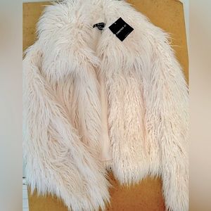 Worth every penny Forever21 faux fur coat size Small. NWT. Super fun focus piece